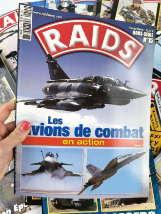 Frankreich, Magazin " RAIDS" 14 Ausgaben, alle gebraucht
