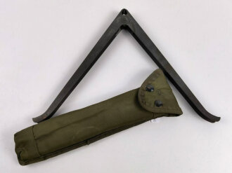 U.S. 1970´s XM3 Bipod for M16 rifle, in 4th pattern Case bipod M3 cover. Good condition, pouch will not close