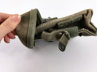 U.S. Pouch small arms, ammunition universal, M1956, 2nd pattern, used, snap hook defect