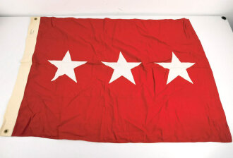 U.S. 1982 dated " Lt. General" flag. Very good condition, 83 x 135cm