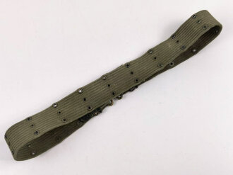 U.S. Army M-1956 Equipment belt ( pistol belt ) Horizontal Weave, measures 108cm as is