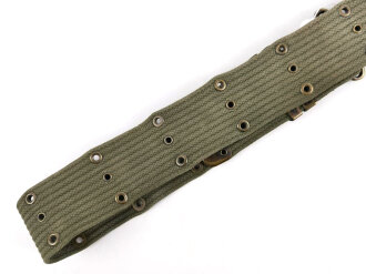 U.S. Army M-1956 Equipment belt ( pistol belt ) Horizontal Weave, measures 123cm as is