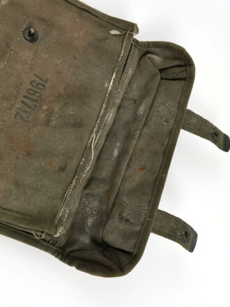 Bundeswehr,  Tasche für Fahrzeugpapiere. Ungereinigt