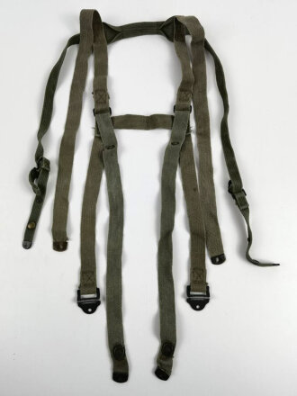 U.S. M- 1956 sleeping bag carrier, used