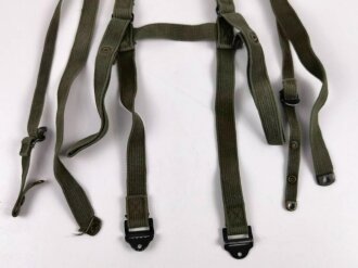 U.S. M- 1956 sleeping bag carrier, used