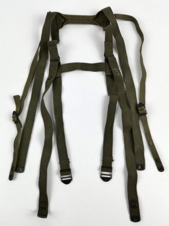 U.S. M- 1956 sleeping bag carrier, used