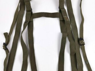 U.S. M- 1956 sleeping bag carrier, used