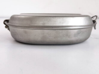 U.S. 1967 dated mess kit, very good condition