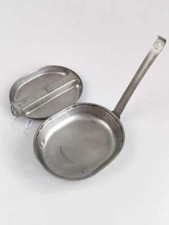 U.S. 1967 dated mess kit, very good condition