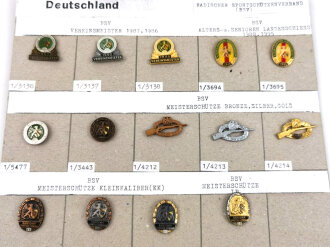 Deutschland nach 1945, Sammlung 22 Stück Nadeln zum Thema " Badischer Sportschützenverband"