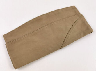 U.S. 1952 dated Cap Garrison , khaki. Size 6 3/4 , very good condition