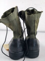 U.S. 1968 dated pair of tropical Combat boots 3rd pattern, size 9N, unissued