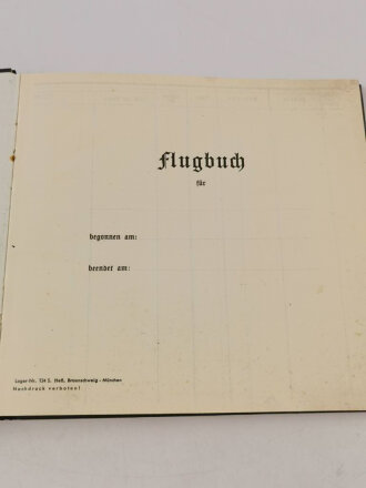 Flugbuch Luftwaffe, frühe Ausführung , nicht ausgefüllt
