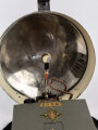 1.Weltkrieg , " Perlux " Taschenlampe. Originallack, die obere Anknöpflasche resturiert,  Funktion nicht geprüft