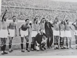 Sammelbilderalbum "Olympia 1936" - Band 2 Die Olympischen Spiele 1936 in Berlin und Garmisch-Partenkirchen, 165 Seiten, komplett, im Schutzumschlag