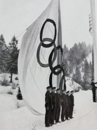 Sammelbilderalbum "Olympia 1936" - Band 1 Die Olympischen Spiele 1936 in Berlin und Garmisch-Partenkirchen, 127 Seiten, komplett, im Schutzumschlag