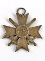 Kriegsverdienstkreuz 2. Klasse 1939 mit Schwertern, Buntmetall