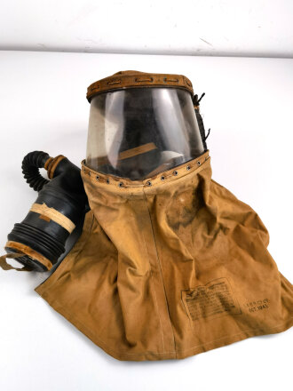 Großbritannien 2.Weltkrieg, Hospital Respirator, Gasmaske für Kopfverletzte.Ungereinigt, datiert 1943