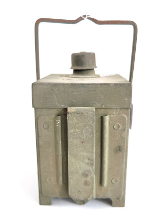 British WWII Army Lamp Electric Traffic No 2. Original paint, uncleaned, untested