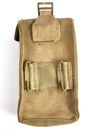 British 1943 dated pattern 1937  basic ammo pouch, used