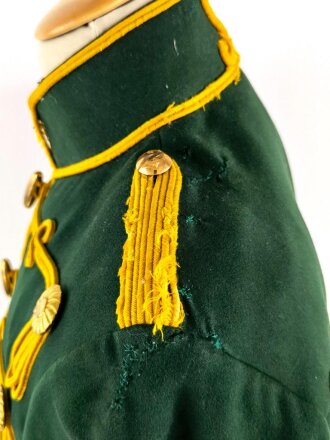 Preussen, Atilla eines Angehörigen Husaren Regiment 6 oder 10. Eigentumstück mit diversen Beschädigungen und Reparaturstellen