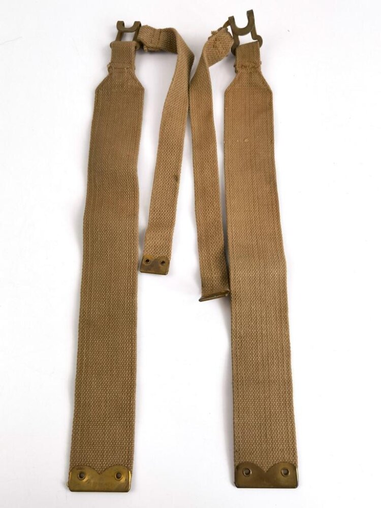 British WWII, Pair of Pattern 1937 Haversack shoulder straps (Left an ...