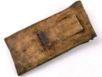 1.Weltkrieg, Kurze Drahtschere , feldgrau lackiert " DRGM" markiert. In Tasche aus Ersatzmaterial, diese leicht geschrumpft, schliesst daher nicht mehr