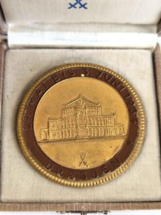 Braune Porzellanmedaille Meissen 1934. "1. Reichstheater Festwoche in Dresden" Durchmesser 51mm,  in zugehörigem Etui