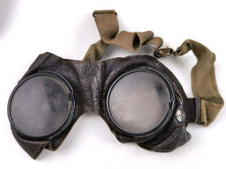 Allgemeine Schutzbrille Wehrmacht, in Hülle aus Kunstleder. Gebraucht