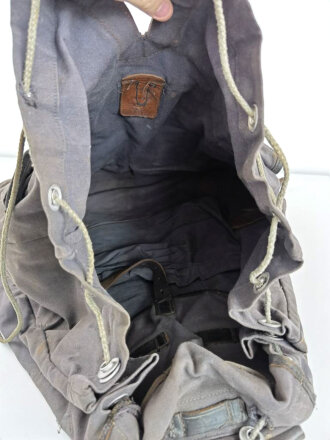 Luftwaffe  Rucksack , getragenes Stück  datiert 1940, ungereinigt