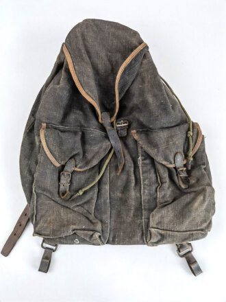 Luftwaffe  Rucksack , getragenes Stück , die Riemen aus Koppeltragegestell des Heeres. Nachkriegsfertigung ?