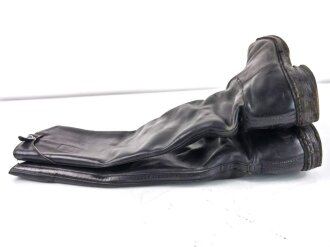 Paar Stiefel für Offiziere der Wehrmacht. Getragenes Paar, Leder weich, Sohlenlänge 28,5cm