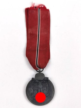 Medaille " Winterschlacht im Osten" mit...