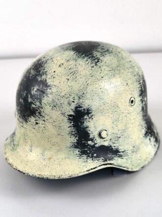 Stahlhelm Wehrmacht Modell 1940. In allen Teilen...