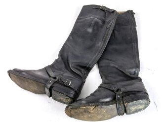 Paar Stiefel für Offiziere aus der Zeit des 2.Weltkrieg. Ungereinigtes Paar, Sohlenlänge 30,5cm