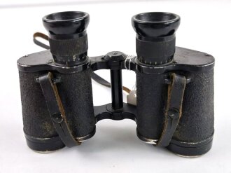 Dienstglas 6 x 30 Wehrmacht. Hersteller bmk. Klare Durchsicht , rechts mit vielen kleinen Punkten, Strichplatte deutlich