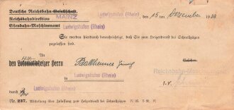 Ausweis über die Verleihung der Kriegserinnerungsmedaille mit Schwertern , dazu Legitimation über die Verleihung der ungarischen Kriegserinnerungsmedaille