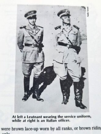 "Uniforms & Traditions of the German Army 1933-1945 Vol. 3" 640 Seiten, englisch, über DIN A5, gebraucht