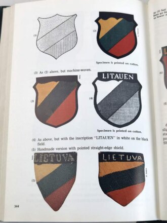 "Uniforms & Traditions of the German Army 1933-1945 Vol. 2" 640 Seiten, englisch, über DIN A5, gebraucht