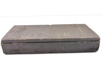 1.Weltkrieg, Zubehörkasten für MG08/15. Maße 37 x 17 x 6cm, höchstwahrscheinlich Originallack