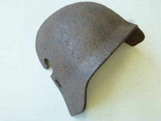 Stirnschutz für Stahlhelm Deutsch 1.Weltkrieg, guter Bodenfund, garantiert Original . Rarität !