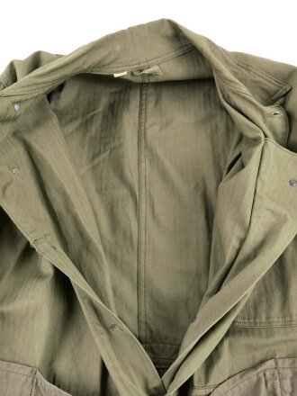 U.S. WWII, Armored troops HBT Suit. Second pattern as per 1943 specification. Size 44R, very good condition, label faded