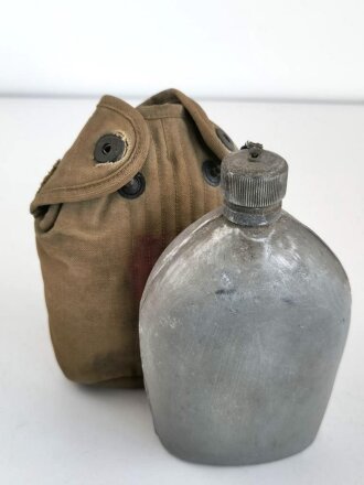 U.S. WWI, Modell 1910 canteen. Fragile cover, dated 1917, bottle dated 1918, no cup