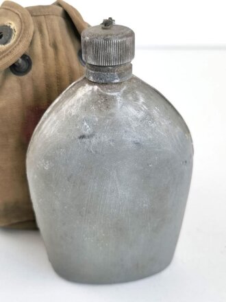 U.S. WWI, Modell 1910 canteen. Fragile cover, dated 1917, bottle dated 1918, no cup