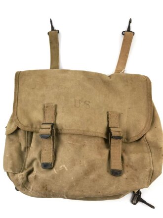 U.S. WWII model 1936 musette bag, used, dated 1941