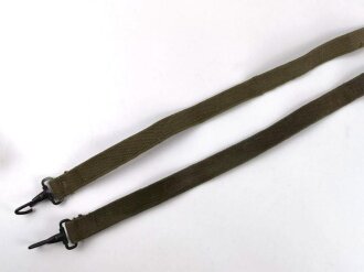 U.S. Marine Corps WWII, pair of non matching suspenders, used