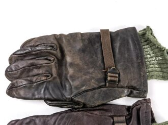 U.S. M1949 Leather Gloves, not a matching pair