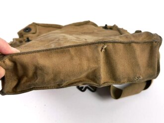 U.S. WWI,  gasmask in bag , model CEM ( Corrected english model) tube dry, mask good