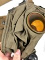 U.S. WWI,  gasmask in bag , model CEM ( Corrected english model) tube dry, mask good