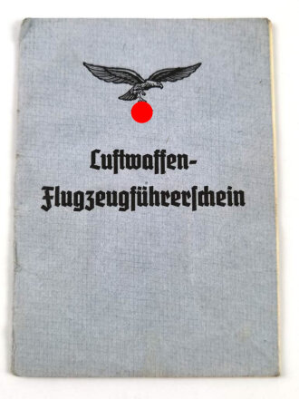 Luftwaffe, Gruppe Ausweise und Papiere eines Flugzeugführer